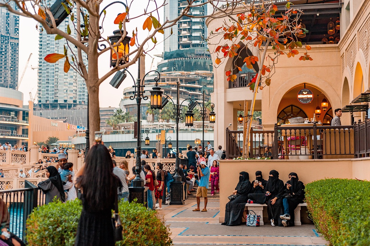 cheap shopping places in dubai​ — Avvago